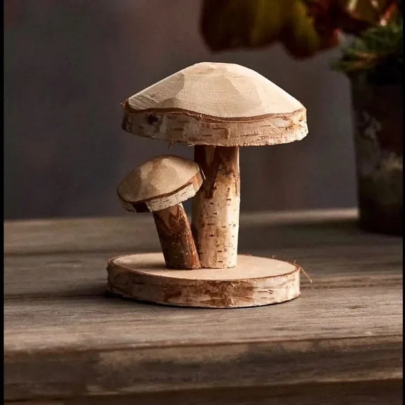 Terrain -Hand Carved Oak Wood Mushrooms - Picture 1 of 5